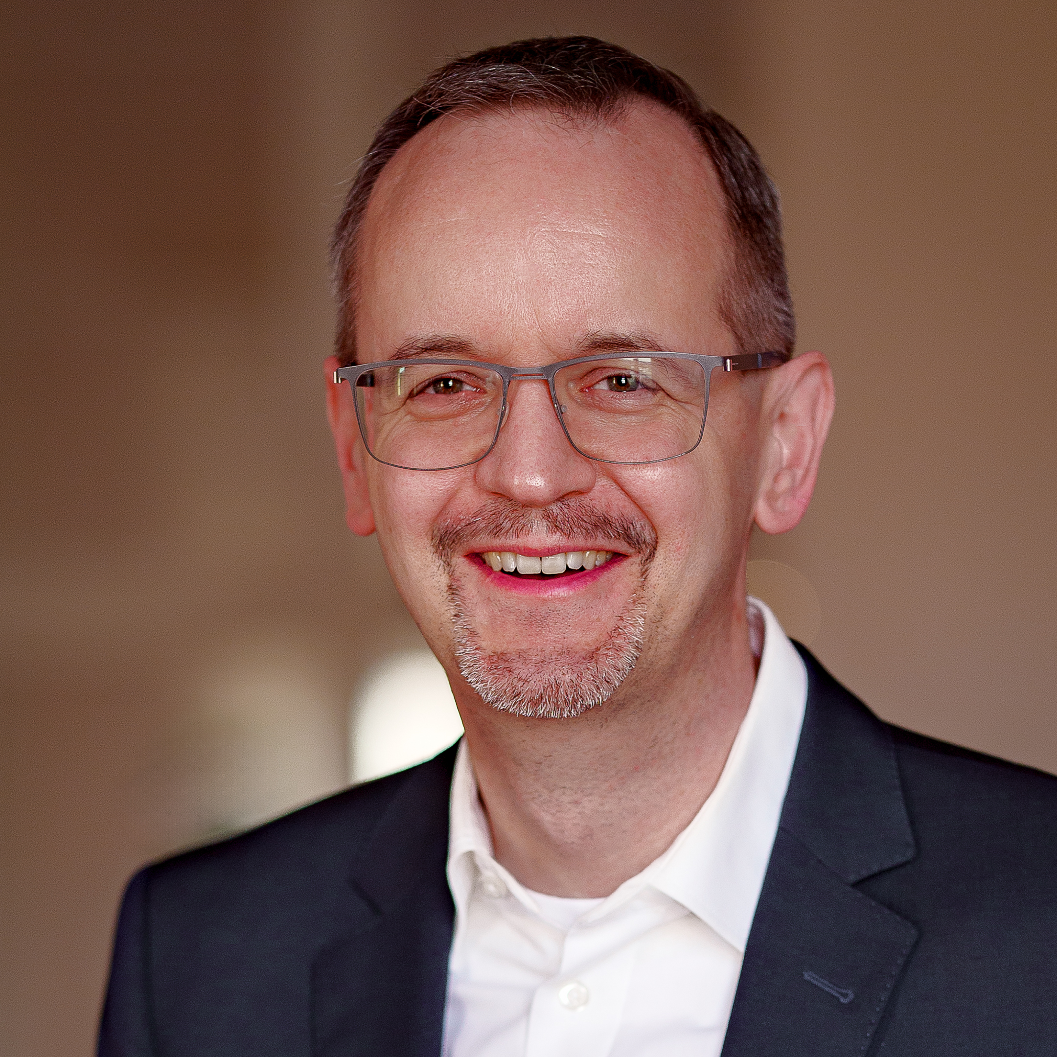  Lars Leibner